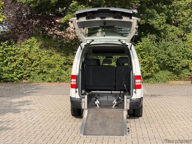 Minibus VW Caddy Maxi 1.6 Tdi 5 Sitze Rollstuhlrampe Klima