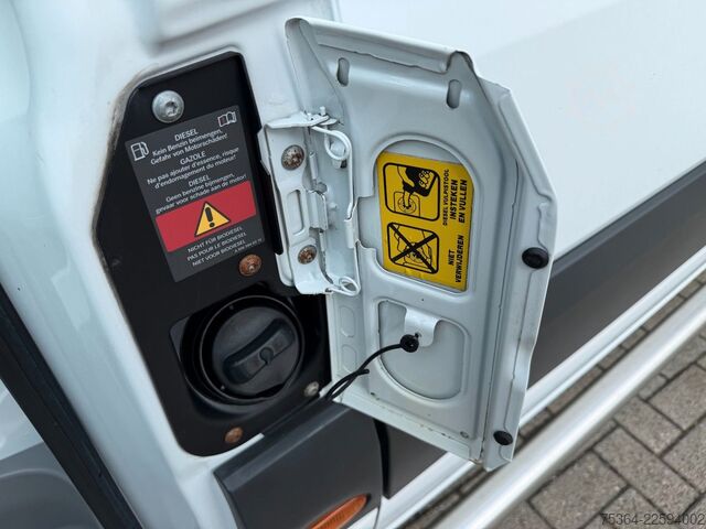 মিনিবাস MERCEDES-BENZ Sprinter 313 Cdi L2H2 Flex-i-Trans 9 Sitze+Lift