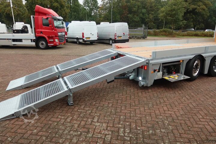 Biltransportør Scania R 500 6x2 Blackline Machine transporter