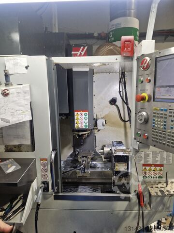 Centro de maquinação vertical haas dt1