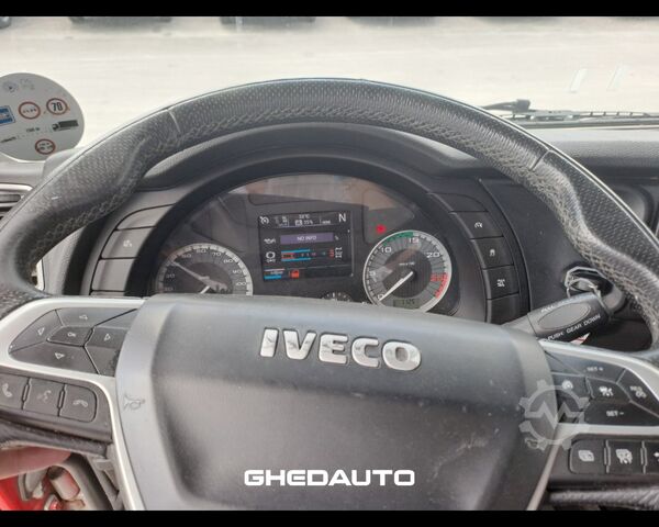 Standard tractor unit IVECO TRATTORE STRADALE IVECO S-WAY 480 CON ADR