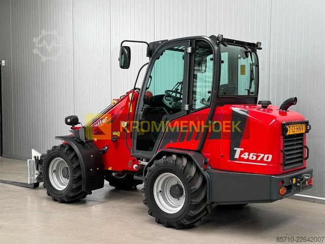 телескопичен товарач Schaffer 4670T