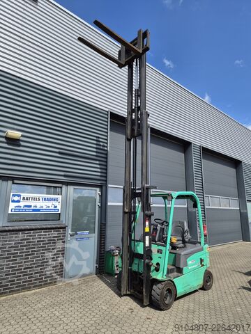 Gabelstapler Mitsubishi FB20CN, Triplexmast, Freelift, Sideshift