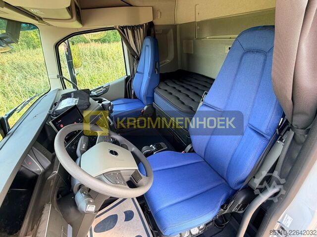 Bestelwagen autodrager Volvo FH 500 8x2 Machine transporter | Nieuw
