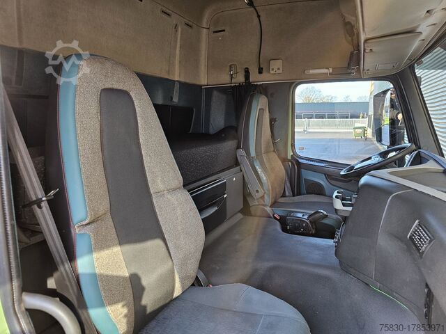हुक आर्म सिस्टम Volvo FM 420 / VDL 21T HOOKLIFT / EURO 6 / 6X2
