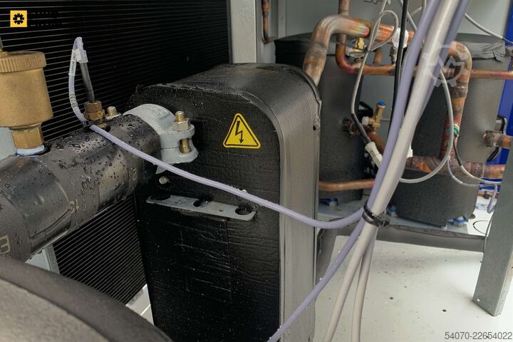 Chladič New Industrial Chiller CARRIER - 63,6 KW | With warranty