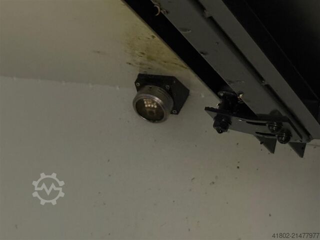 Obrábacie centrum - vertikálne DOOSAN DNM 6700