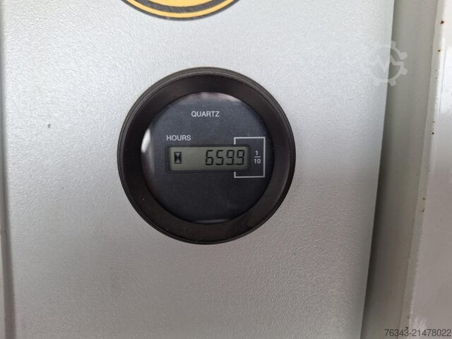 Sàn nâng RENAULT MASTER F3500 2.3 DCI 145 - E6 - NACELLE 12 M