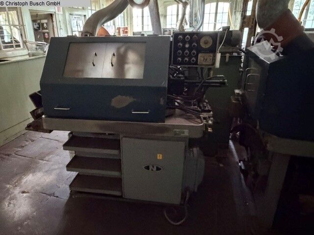 Mesin penggerudi NORMAC SP 21