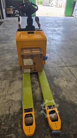 Automatic pallet truck Jungheinrich ERE 120