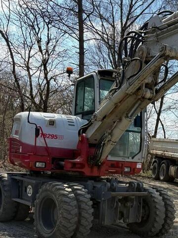 Bager na kolesih Takeuchi TB 295 W-2