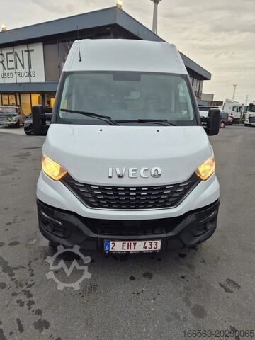 Varebil Iveco DAILY 35 S 16