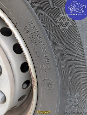 Bạt trượt Renault Premium 380