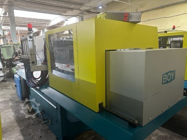 машина за шприцоване BOY 55A Pro