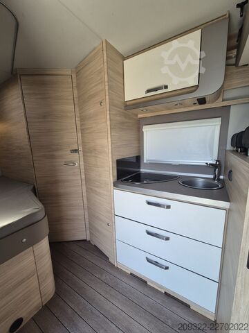 আংশিক-সমন্বিত ক্যাম্পার 2024 Fiat Ducato Weinsberg Carasuite Automatico | Posti letto per 5