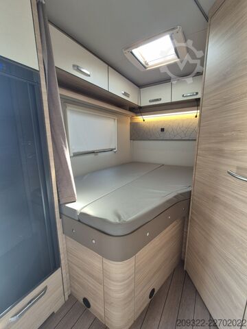 আংশিক-সমন্বিত ক্যাম্পার 2024 Fiat Ducato Weinsberg Carasuite Automatico | Posti letto per 5