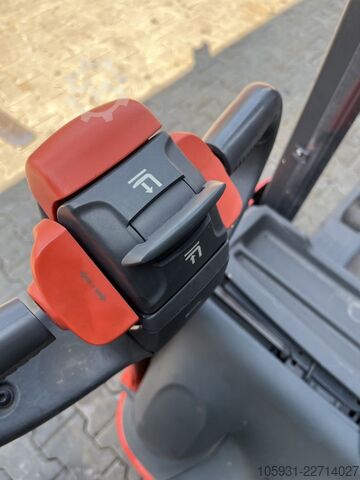 Electric Pallet Truck Linde L10
