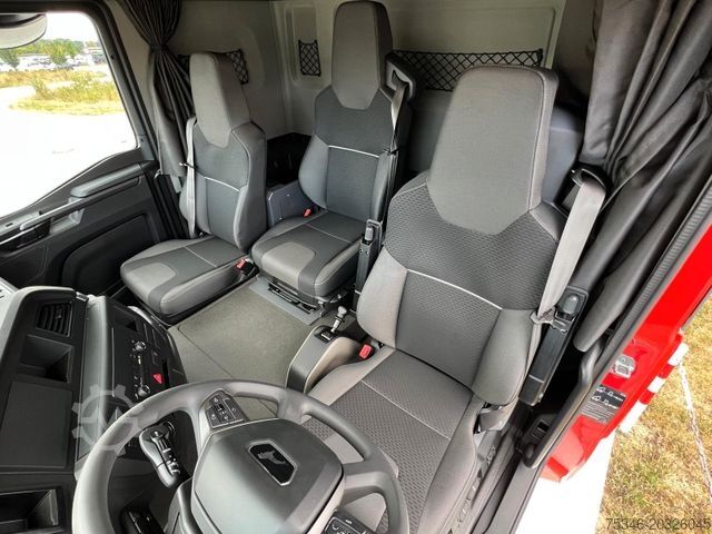 Specializētais kravas auto MAN TGM 18.250 4x4 BB/Expedition/3-Sitze/Neu
