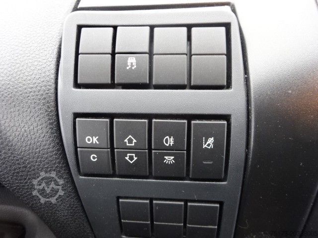 Fourgon tôlé IVECO 75 E21 Eurocargo 4x2 Koffer LBW
