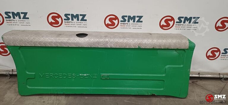 Pièce de châssis Mercedes Occ set sideskirts links + rechts Mercedes SK