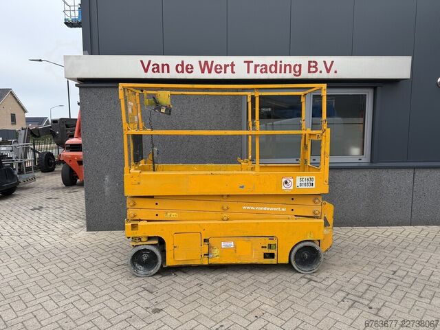  GENIE GS-2032 schaarlift schaar hoogwerker 2014 8mtr werkhoogte