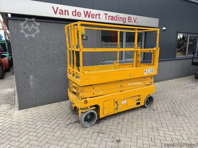  GENIE GS-2032 schaarlift schaar hoogwerker 2014 8mtr werkhoogte