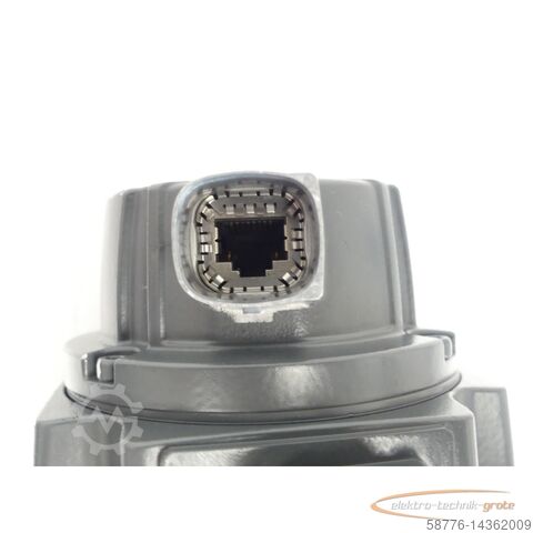 Двигатель Siemens Siemens 1FK7042-2AC71-1QG2 Synchronmotor SN YFH8629070101001