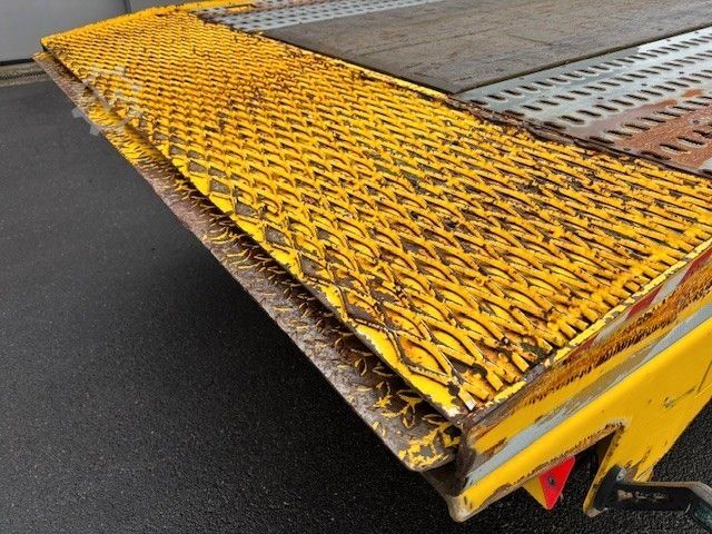 Dépanneuse SCANIA XT410-8X4-TRIDEM/SEILWINDE/HYDR RAMP/FUNK/TOP