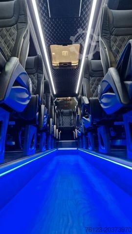 Minibus MERCEDES-BENZ Sprinter 519 29 SchlafsesselVorlauffahrzeug