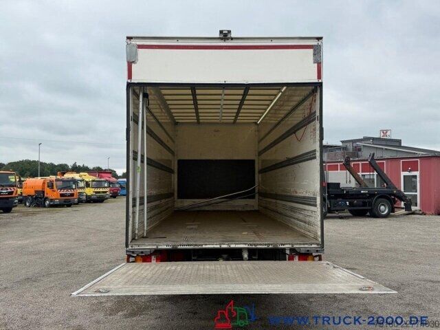Vrachtwagen met bakwagen MAN TGL 12.250 Koffer 7.20m Ladebordwand1.5t. 1.Hand
