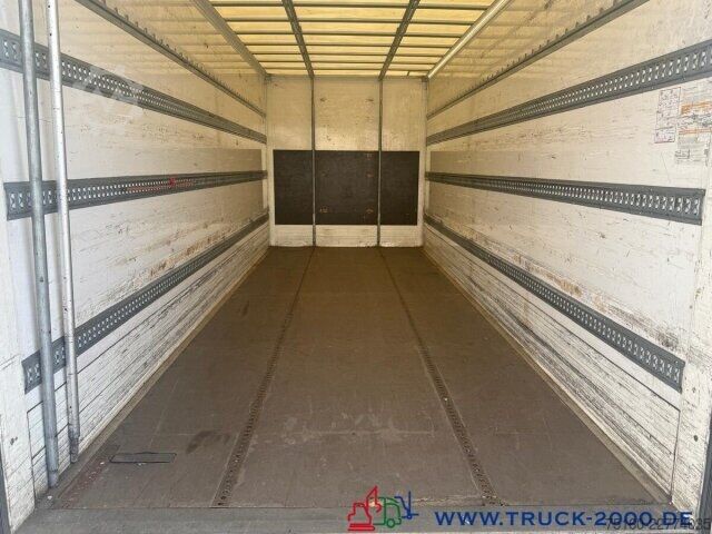 Vrachtwagen met bakwagen MAN TGL 12.250 Koffer 7.20m Ladebordwand1.5t. 1.Hand