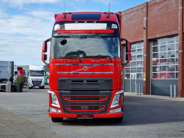 הובלת בעלי חיים Volvo FH 13.500 6x2 - Livestock 4 deck Finkl + Finkl ...