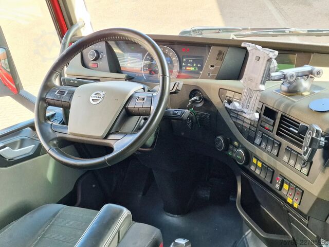 הובלת בעלי חיים Volvo FH 13.500 6x2 - Livestock 4 deck Finkl + Finkl ...
