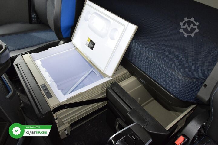 Unitate tractoare standard VOLVO FH 460 Globetrotter XL Varios i-Save