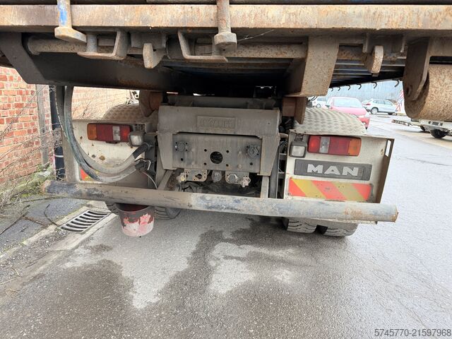 грузовик специального назначения SCANIA TGA 33.400