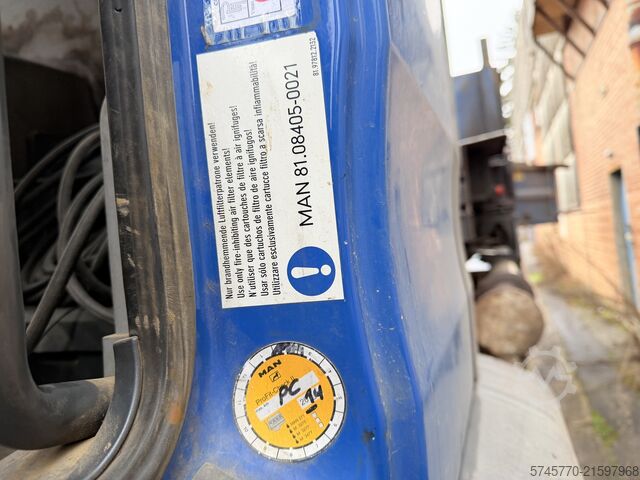 грузовик специального назначения SCANIA TGA 33.400