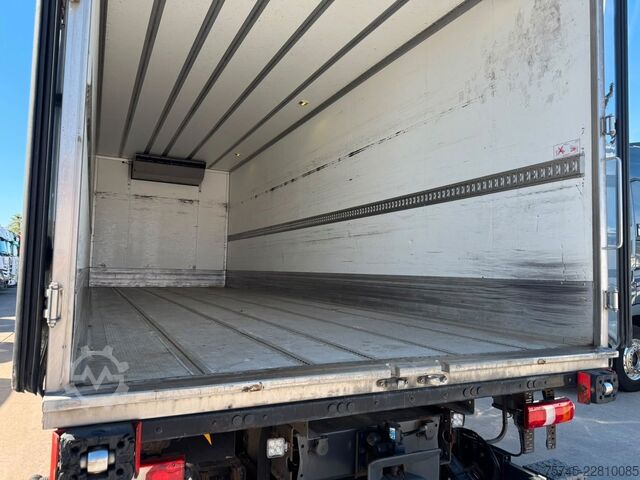Truk berpendingin MERCEDES-BENZ ATEGO 1530 * THERMO-KING * KLIMA * LBW 1,5 TON *