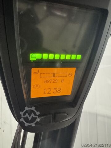 Carretilla eléctrica de 3 ruedas Linde E 16 C-02 EVO Triplex