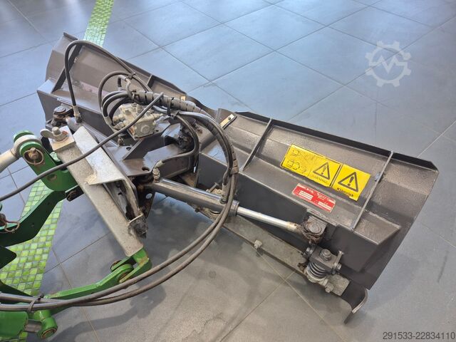  John Deere 1026R - 4WD - Serviced! - Only 361MTH