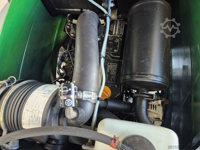  John Deere 1026R - 4WD - Serviced! - Only 361MTH