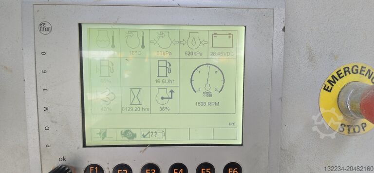 Gurthyes i lëvizshëm me nofulla mbi zinxhirë Powerscreen Premiertrak 400 jaw crusher