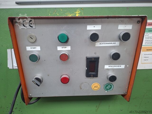 מספריים גליוטינה הידראוליות HACO TS 3006