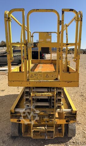 Elevadora de tijera Genie GS-2646 E-Drive
