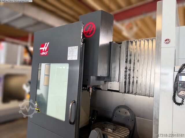 Milling machining centers - universal HAAS UMC 750