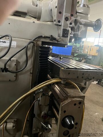 Makinë mulliri universale SHW UF 1