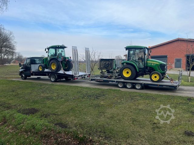 Car carrier van IVECO Maschinentransporter Arbeitsbühnentransporter