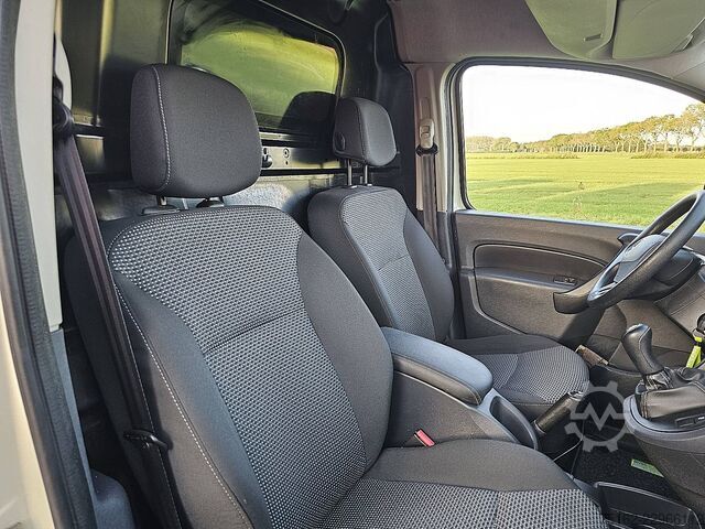 MERCEDES-BENZ CITAN 109 CDI LONG, ar kondicionieri, Euro 6, zems nobraukums, pirmais īpašnieks! MERCEDES-BENZ CITAN 109 CDI LONG Airco Euro6 Lage-Kilometerst...