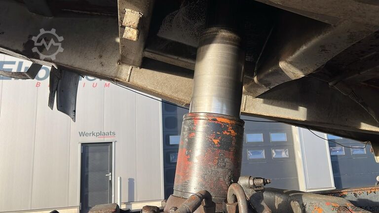 3-sidet tippelad MAN 25.372 (6 CYLINDER / MANUAL PUMP / POMPE MANUEL...