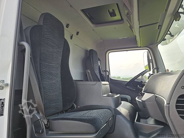 Maleta MERCEDES-BENZ ATEGO 1230 AIRCO WB 536 LIFT