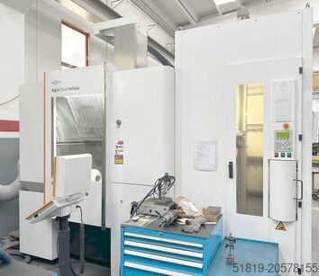 5-axis machining center MIKRON HPM 800 U